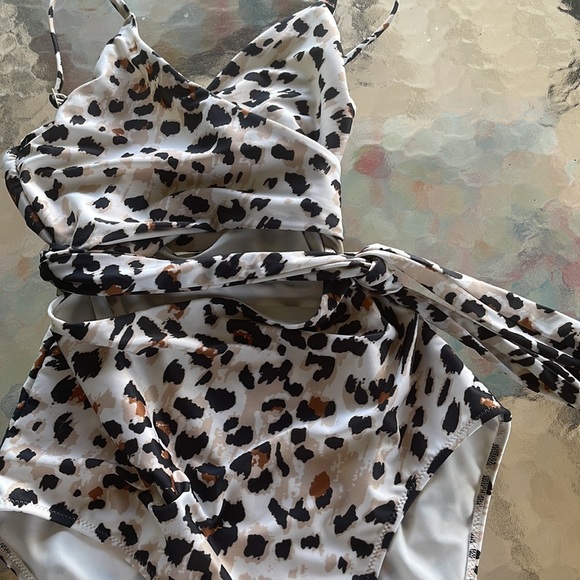 🩱aerie 1 Piece Bathing Suit/ Swim suit🩱 - Picture 3 of 12